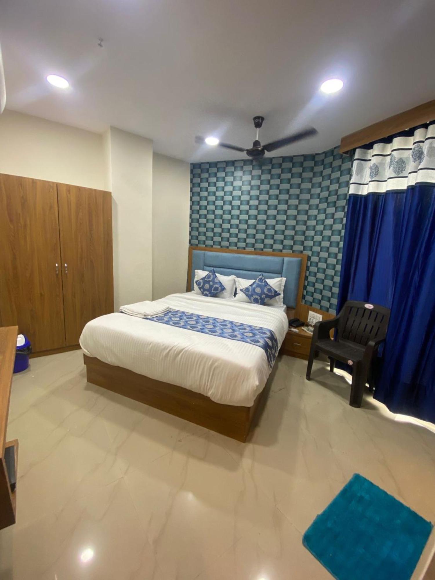 Hotel Surya Villa Ahmedabad Exterior foto